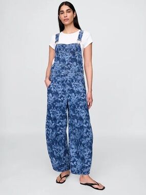 Gap UltraSoft Denim Horseshoe Overalls Denim Floral Print Size Large